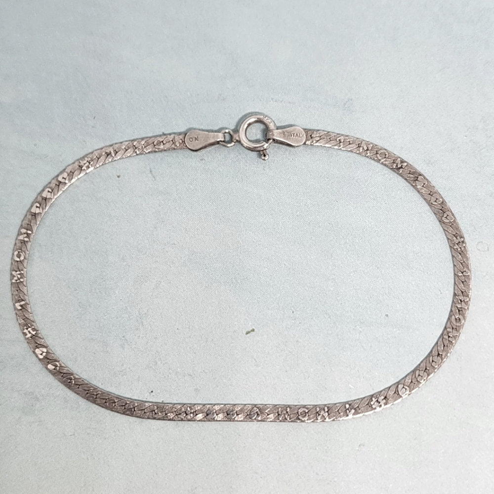#1 Mom Sterling Bracelet